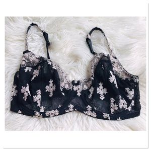 Felina Underwire Cup Lace Bra Black With Cream Floral Embroidery Size 38DDD
